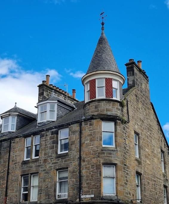 Highland Historical Home In Inverness City Centre エクステリア 写真